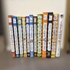 Diary of a Wimpy Kid 洋書 12冊セットのサムネイル