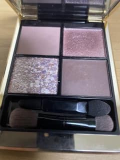 SUQQUシグニチャーカラーアイズ★限定134桜鏡★のサムネイル