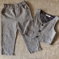 ベストとパンツのセット　スーツ　セットアップのサムネイル