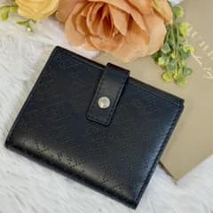 【極美品】 BURBERRY 二つ折り財布　チェック　スモークドノバチェック 新品‼️ BURBERRY バーバリー 二つ折り財布 財布 レザー ノバチェック