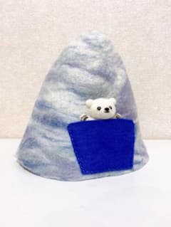 サウナハット シロクマちゃん ポケット付き（ワンポイント、名入れ可能○）のサムネイル