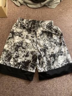 Under Armour ハーフパンツ YMD 140cmのサムネイル