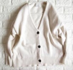 CLANE クラネ × Minami tanakaコラボ 上質エアニットカーデ白 - メルカリ