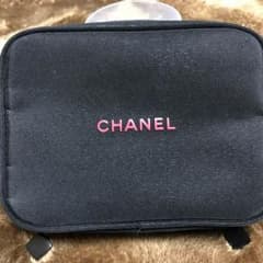 まあゆん様専用    CHANEL  ブラシ付きポーチのサムネイル