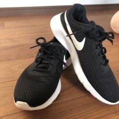 NIKEレディースシューズのサムネイル