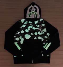 蓄光 ZOZO限定 パンダ パーカー Lサイズ a bathing ape 未使用 APE ZOZO 限定 パンダパーカー シャークパーカー パーカー L