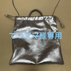 ローリーズファーム　LOWRYS FARM メタリックショルダーバッグ