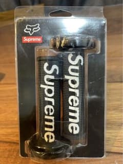 Supreme - Fox Racing Moto Hand Grip - メルカリ