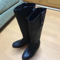 gacha様専用　イルビゾンテ　ロングブーツ 黒のサムネイル