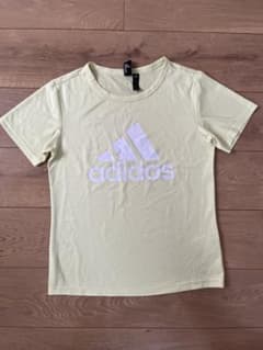 adidas イエロー 半袖Tシャツ Mのサムネイル