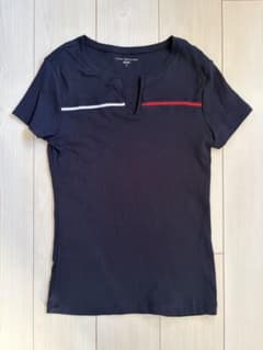 TOMMY HILFIGER ネイビー Vネック半袖Tシャツのサムネイル