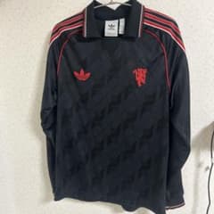 adidas 黒赤 ストライプ シャツ ASIA M - メルカリ