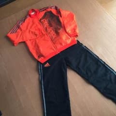 150 アディダス プレデターのサムネイル