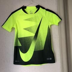 NIKE ナイキ Tシャツのサムネイル