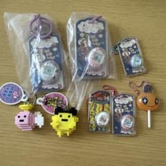 たまごっち ミニチュア キーホルダー セットのサムネイル