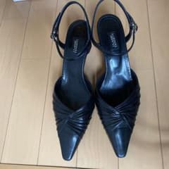 kiyo☆ 様用CLASSIC TANGENT ストラップパンプスのサムネイル