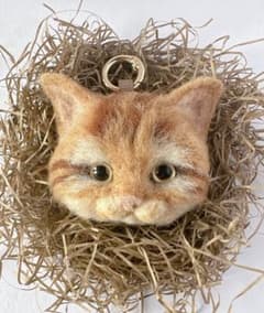 羊毛フェルト　キーホルダー　茶トラのサムネイル