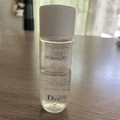 かみゆき様専用Dior☆ディオール スノーエッセンスオブライトマイクロローションのサムネイル