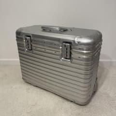 RIMOWA TOPAS 928.50 PILOTトロリー 2輪 TSA アルミ RIMOWA TOPAS 928.50 PILOTトロリー 2輪 TSA アルミ - メルカリ