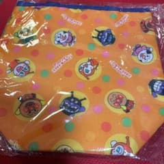 アンパンマン❤️保冷機能付きバックのサムネイル