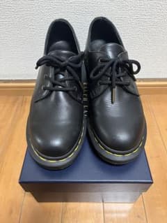 Dr. Martens ブラック レザー ヒールシューズのサムネイル