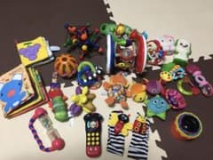 赤ちゃん　おもちゃ　まとめ売り　ガラガラのサムネイル