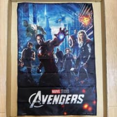 【最終値下げ】アベンジャーズ、布製ファブリックポスター、MARVELのサムネイル