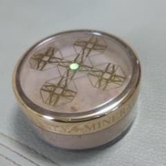 オンリーミネラルファンデーションのサムネイル