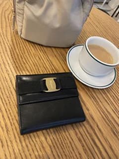お財布のサムネイル