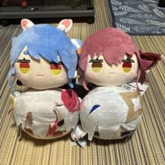 ホロライブ 寝そべりぬいぐるみ 4点セットのサムネイル
