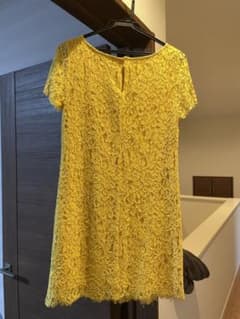 ZARA 刺繍ワンピースのサムネイル