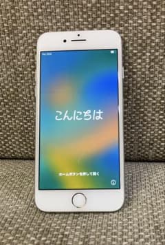 Apple iPhone 8 本体 バッテリー最大容量83% - メルカリ