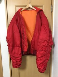 VETEMENTS風ボンバージャケットのサムネイル