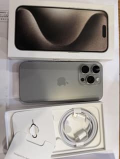 iPhone15 pro 256GB 미품 SIM 무료