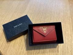 PRADA サフィアーノ 三つ折り財布 レッド