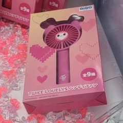 GiGO限定】TWICE LOVELYS ハンディファン モモ モブリー - メルカリ