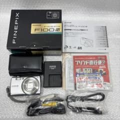 FUJIFILM FinePix F100fd﻿ コンパクトデジタルカメラ