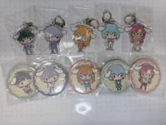 エヴァンゲリオン　シナモロール　缶バッジ　アクリルキーホルダー　全種　希少 エヴァンゲリオン シナモロール 缶バッジ アクリルキーホルダー 全種