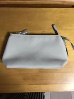 《新品 未使用》Burberry バーバリー ポーチのサムネイル
