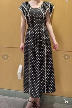 SNIDEL ラッフルカラープリントワンピースのサムネイル