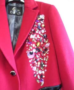 伊太利屋 ビジュー装飾 レッドテーラードジャケット11号美品 - メルカリ