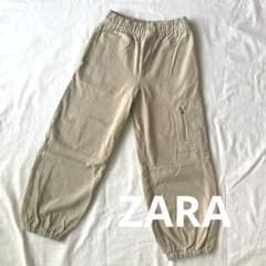 ZARA ベージュ ロングパンツ サイズ8のサムネイル