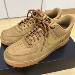 Nike Air Force 1 ブラウン スニーカーのサムネイル