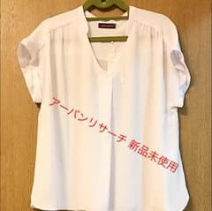 ちろこ様専用 アーバンリサーチ ブラウス 新品未使用のサムネイル