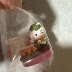 ハローキティ ミニフィギュア キャンプ チョコエッグのサムネイル