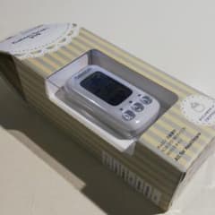 新品未使用　オムロン　活動量計　歩数計　HJA-310　ヴァニラ色のサムネイル