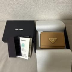 PRADA プラダ サフィアーノ 財布【新品未使用】 - メルカリ