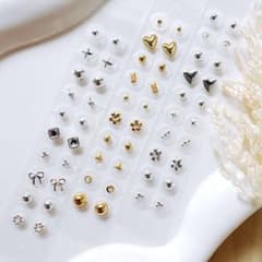 【即日発送】【フォロー割】60粒★ゴールド&シルバーシンプルピアス風贅沢セット！のサムネイル