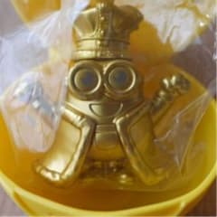 マクドナルド　ハッピーセット　ミニオン　金　ゴールド　キングボブのサムネイル