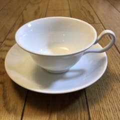 ウェッジウッド　wedgwood ホワイトコノート　カップ＆ソーサー　２客のサムネイル